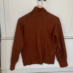 Abercrombie sweater cozy XS but fits up to medium